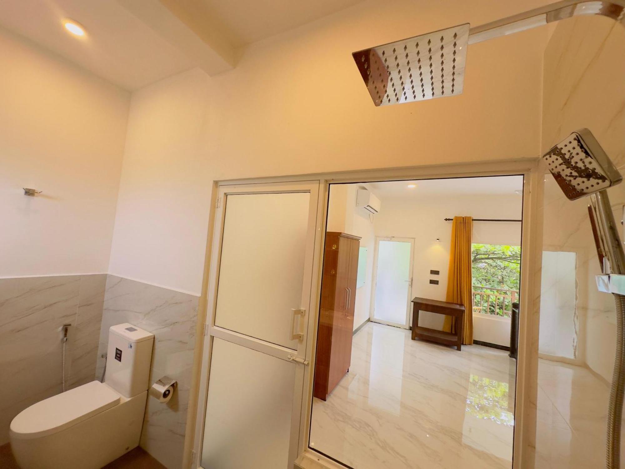 Neo Bay Hotel Велигама Экстерьер фото